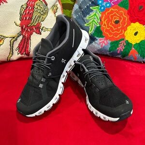 On Cloud Black Athletic Shoe